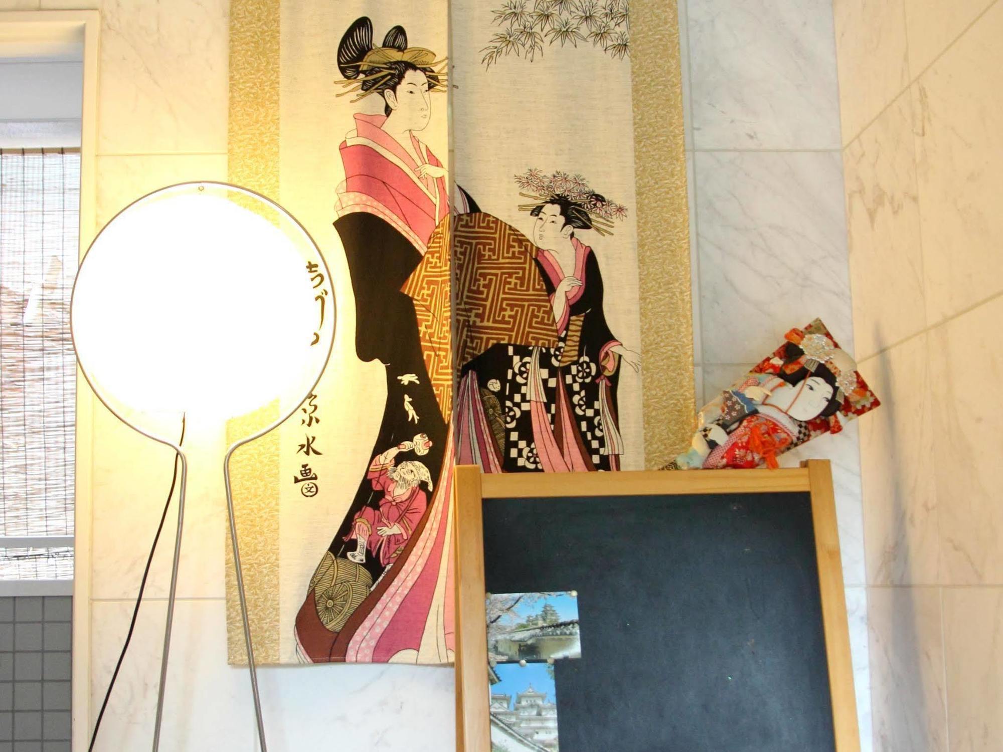 Ryokan Sinsekai - Tourpalace Osaka Buitenkant foto
