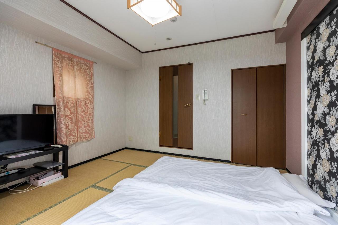 Ryokan Sinsekai - Tourpalace Osaka Buitenkant foto